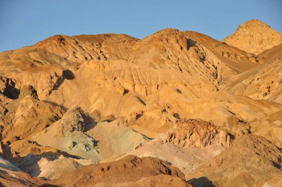 Muitas cores na 'Paleta dos Artistas', no Death Valley National Park, na Califórnia - EUA